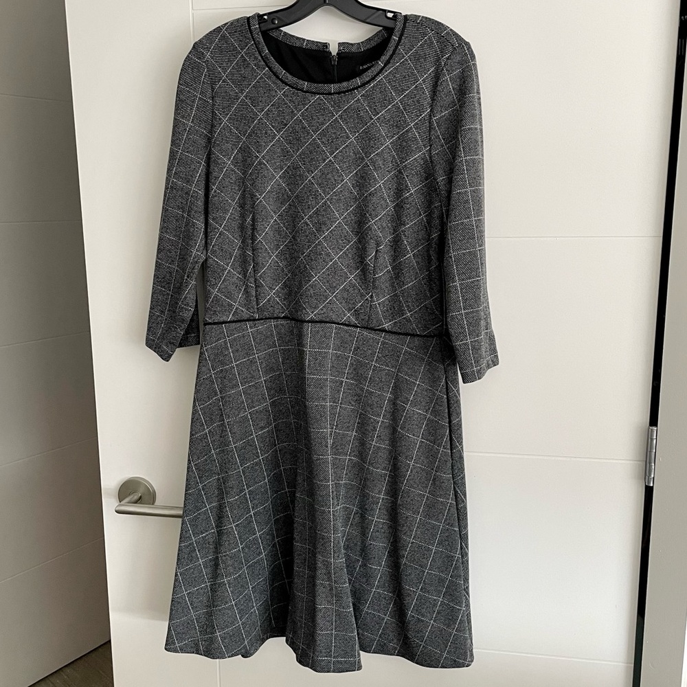 Banana Republic dress with pockets